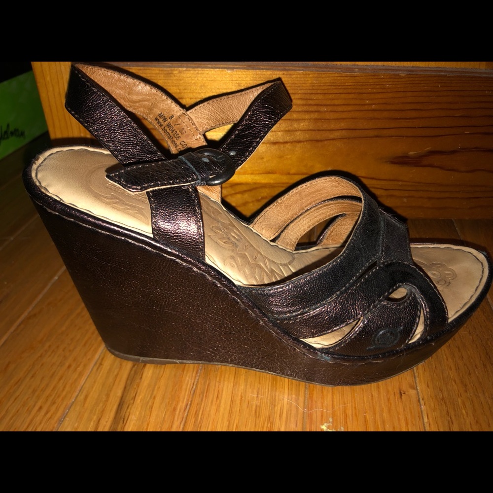 Born wedge